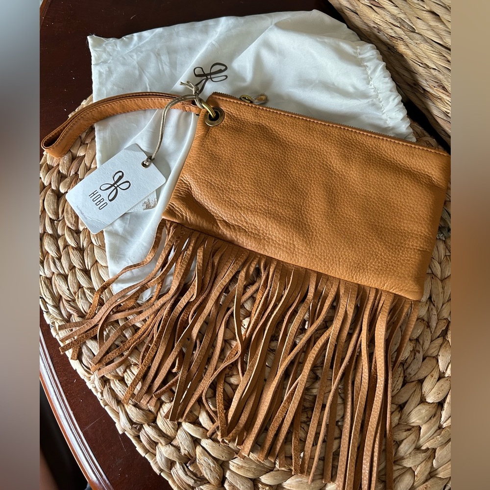 Hobo International Flutter Fringe Brown Caramel Wristlet Clutch Bag NWT